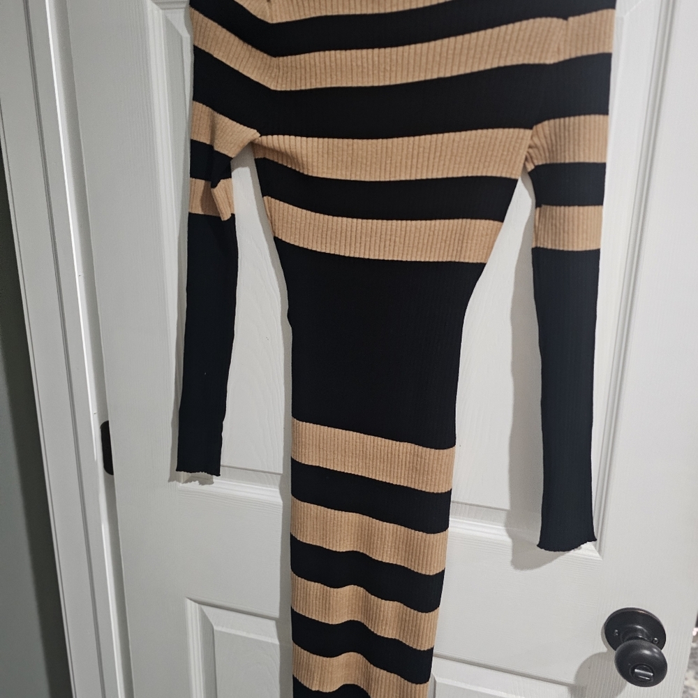Juniors Medium Bodycon Dress NWT - Picture 3 of 4